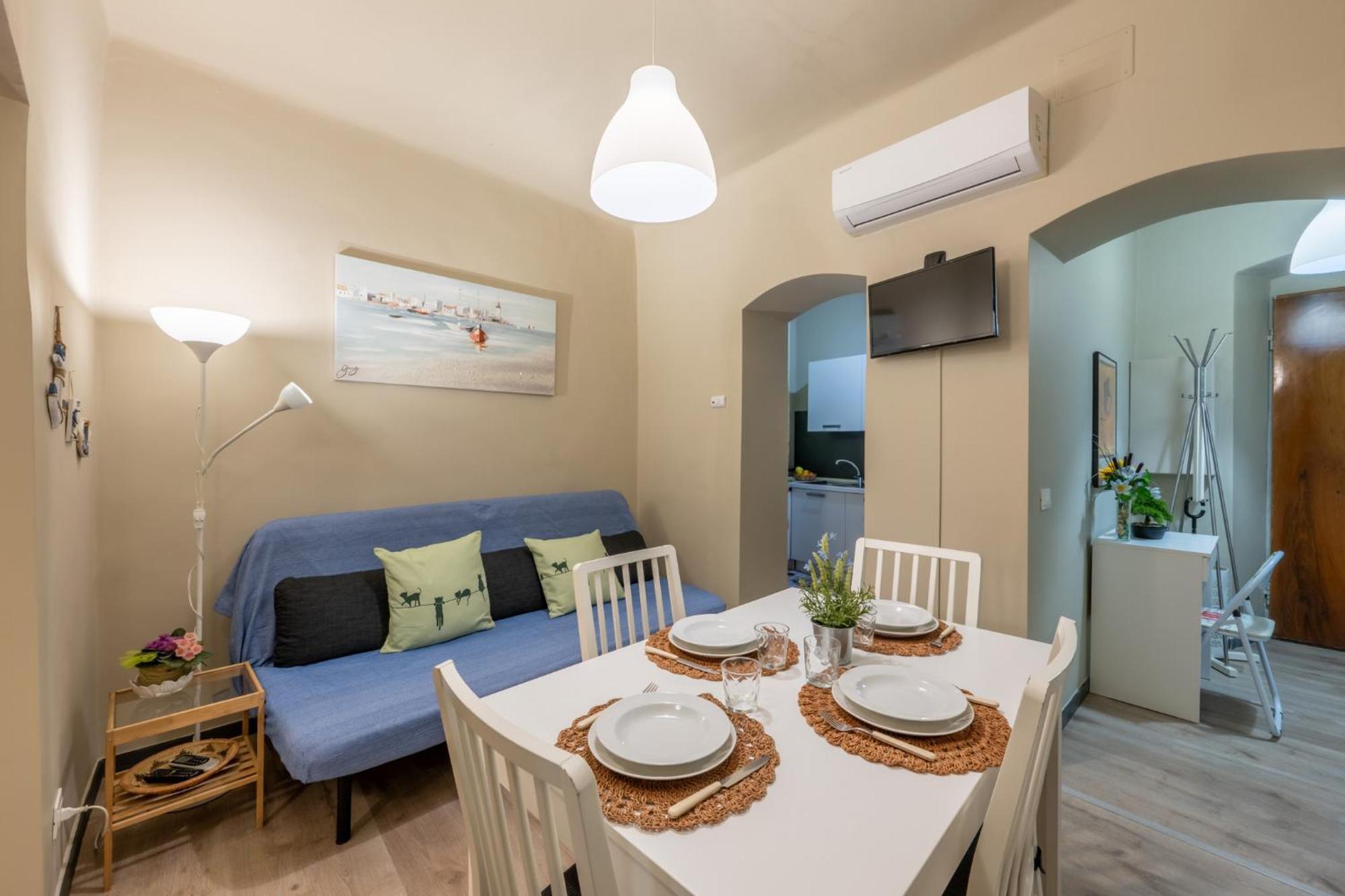 Pippi'S Aquarium Home With A/C Genoa Bagian luar foto