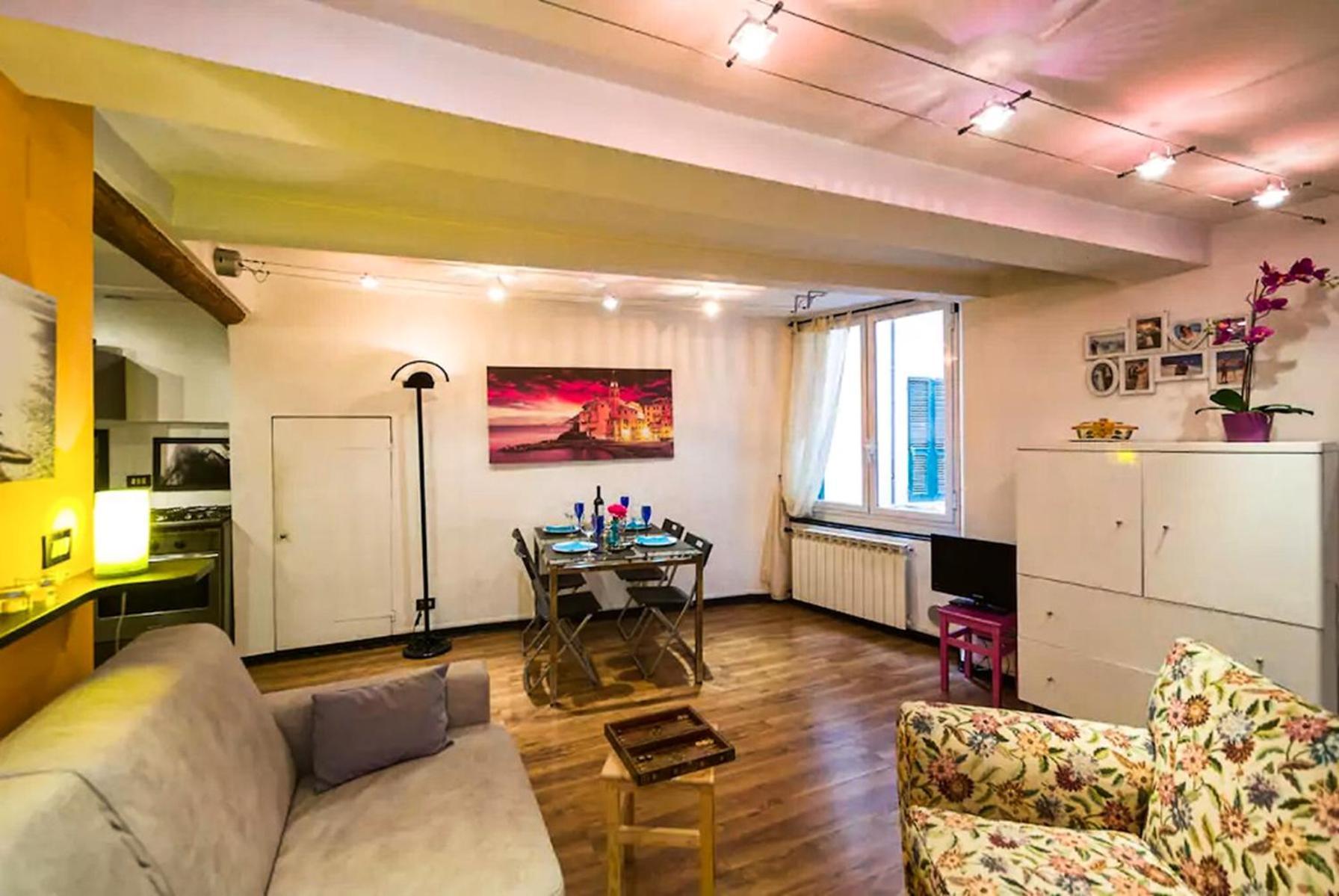 Pippi'S Aquarium Home With A/C Genoa Ruang foto